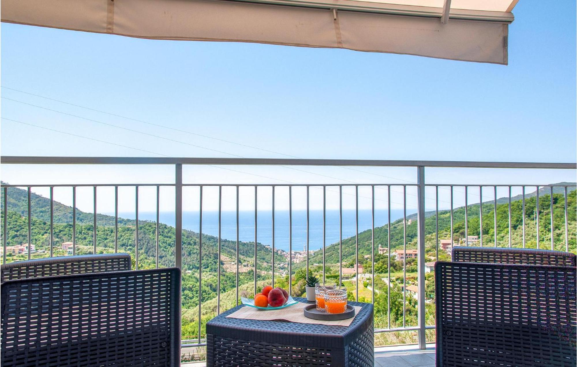 Amazing Apartment In Moneglia With House Sea View Zewnętrze zdjęcie