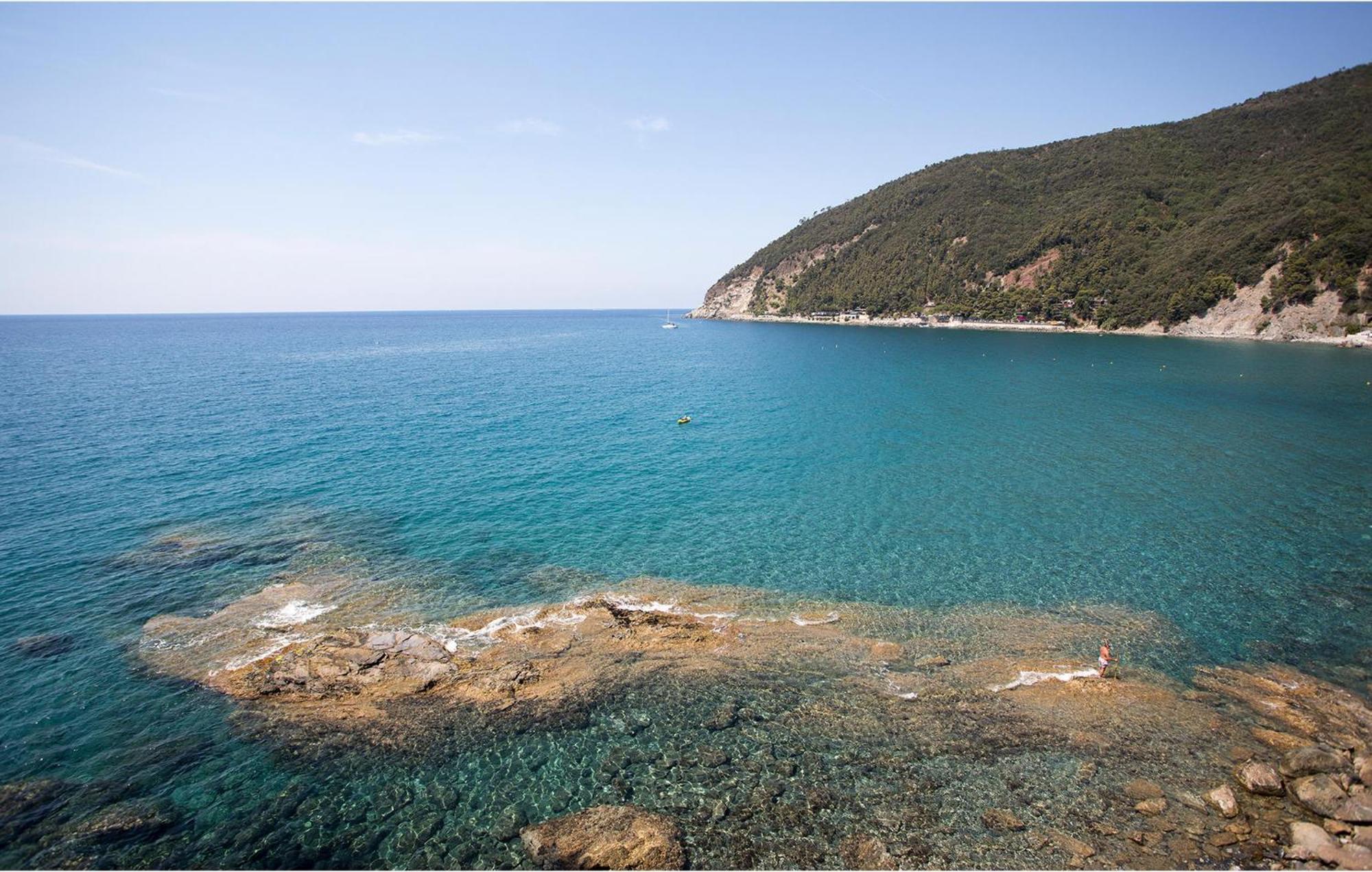 Amazing Apartment In Moneglia With House Sea View Zewnętrze zdjęcie