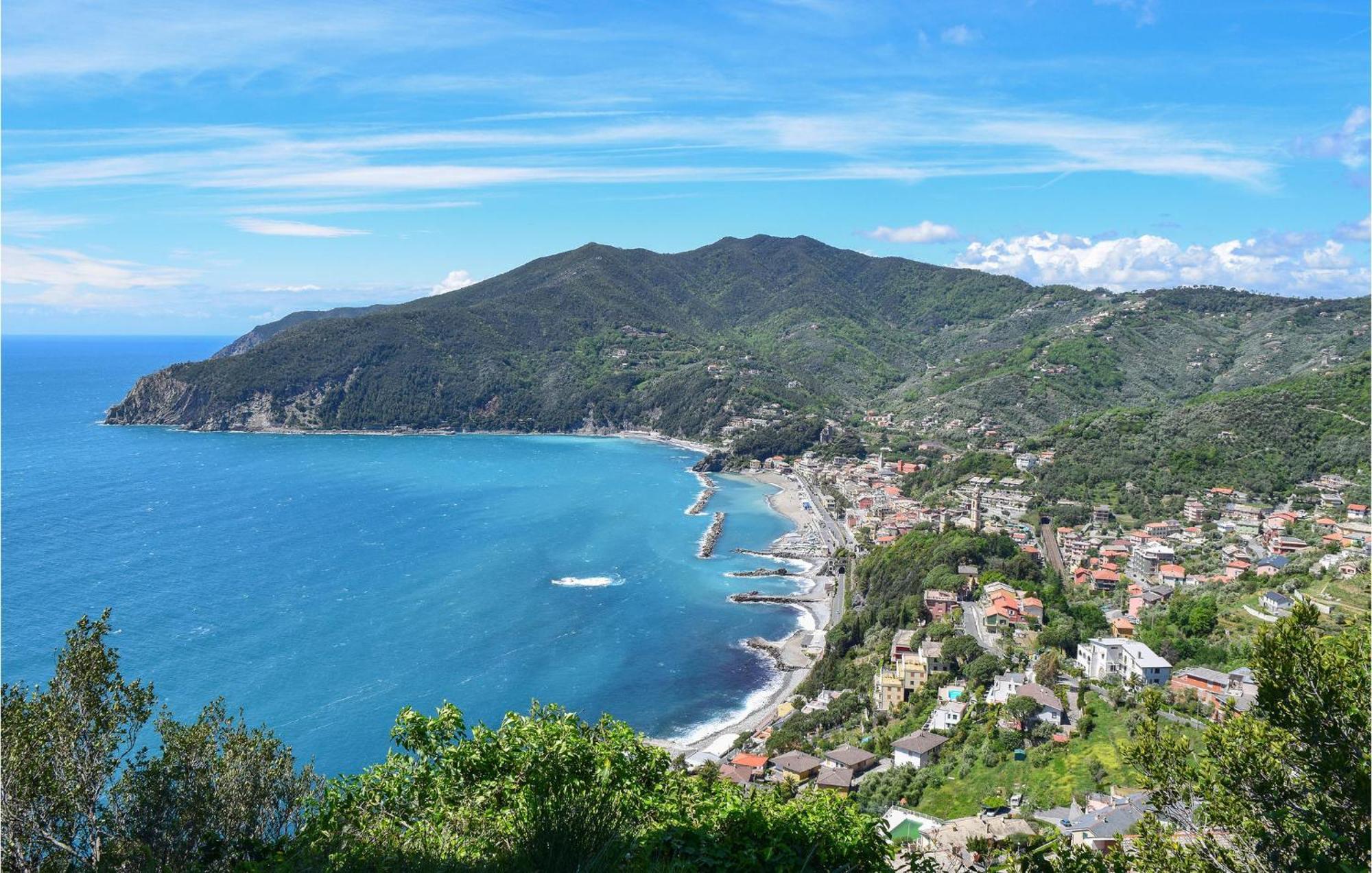 Amazing Apartment In Moneglia With House Sea View Zewnętrze zdjęcie
